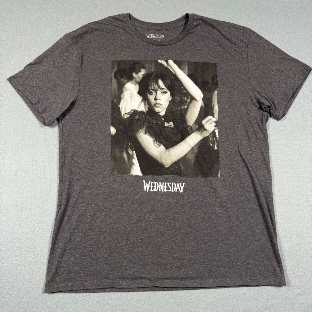 Wednesday Addams Jenna Ortega Dance Scene Graphic T-Shirt Charcoal Gray XL